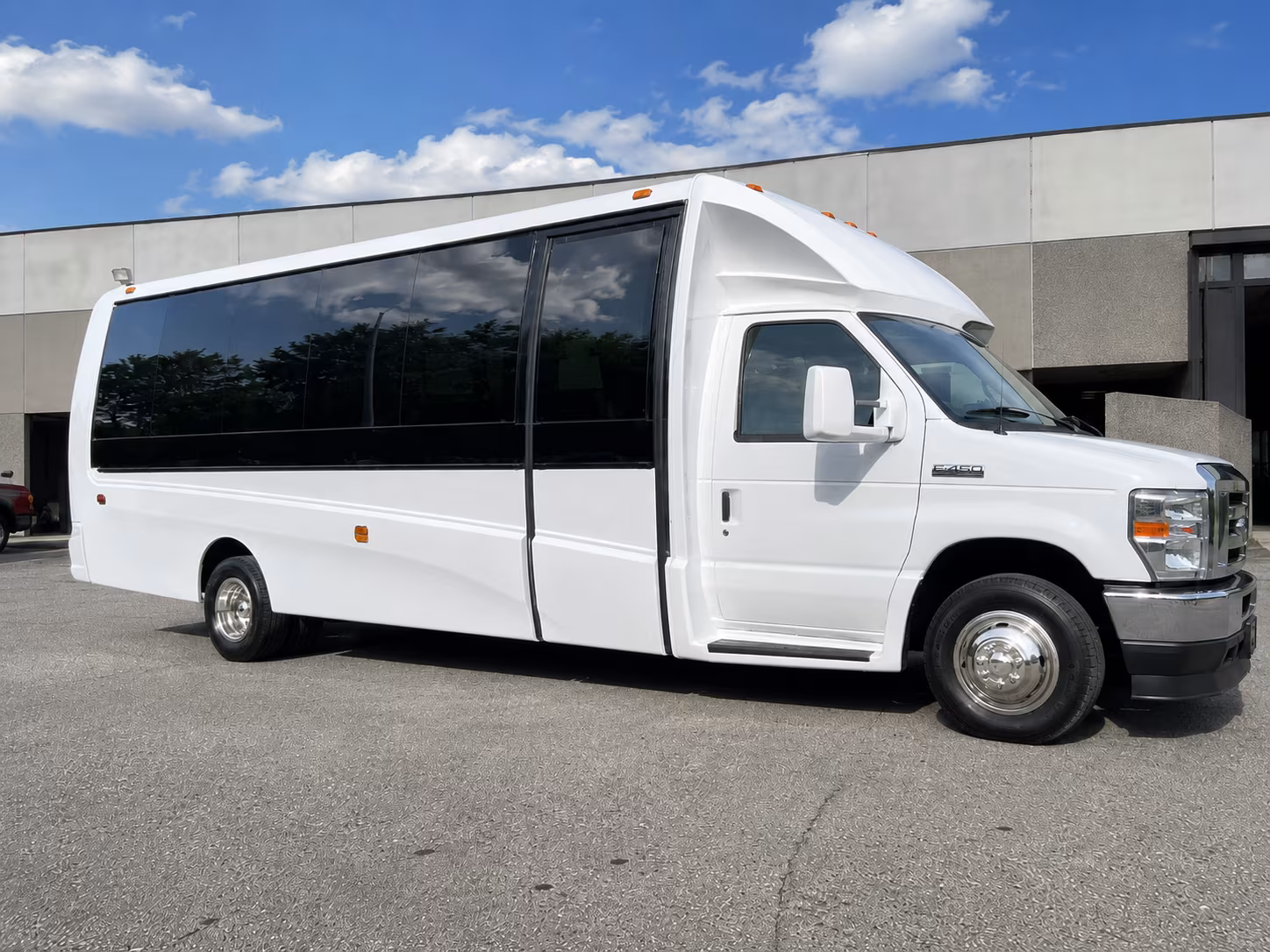 bus rentals for corporate retreats and off site team events near clearwater