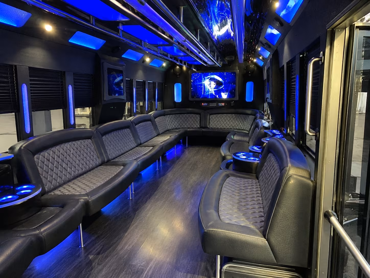 clearwater 28 passenger party bus interior