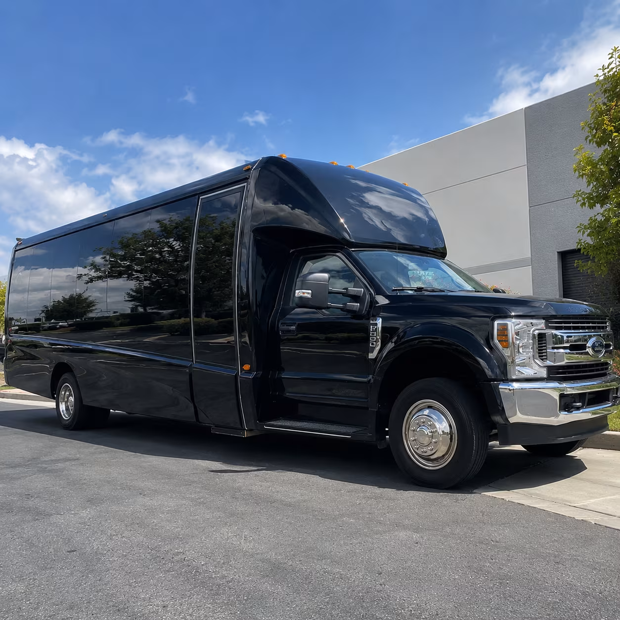 long distance charter buses for clearwater fans traveling to away games and tournaments